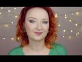 Makeup Collection - Red Lipstick Monster pokazuje jak podkreślić brwi